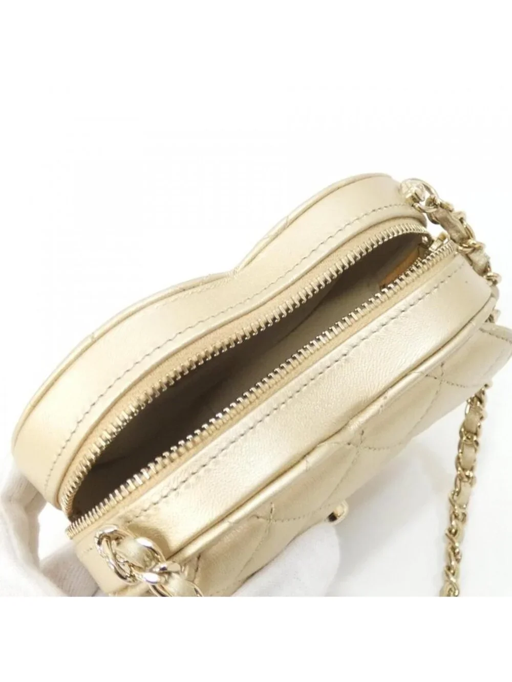 Chanel Shoulder Bag Gold